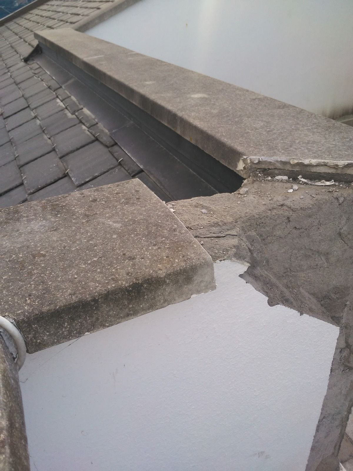 Restauración de murete del techo en vivienda Getxo Bizkaia