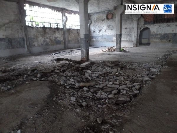 Estado de la nave industrial antes de comenzar los trabajos de refuerzo de estructura en Arrigorriaga