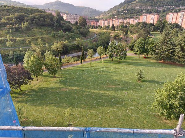 vistas desde el edificio en la calle Zamakola de Bilbao en el que estamos impermeabilizando la terraza