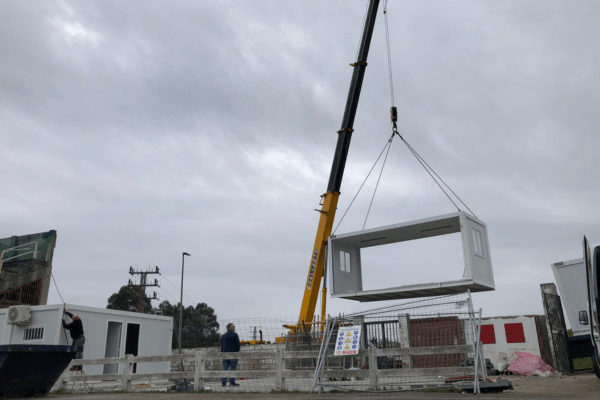 instalacion de aseos y vestuarios modulares polideportivo Gallarta en Abanto-Zierbena