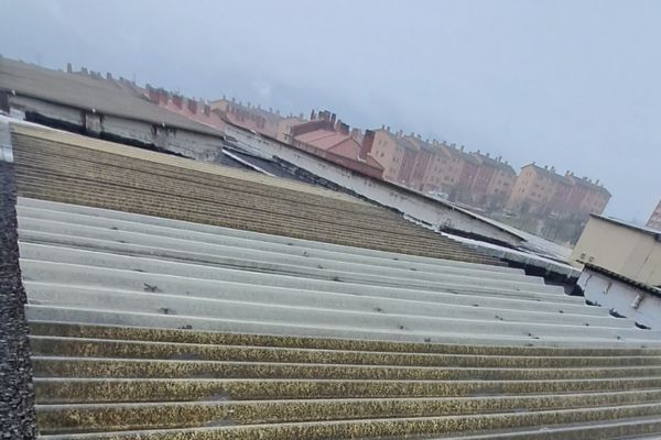 cubierta de policarbonato sustitución Antecsa Portugalete