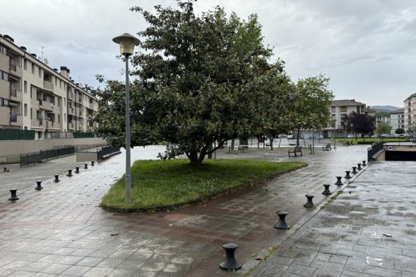 imagen de la ubicación del parque infantil en Gernika-Lumo donde este agosto procederemos a su renovación e instalación de una cubierta.