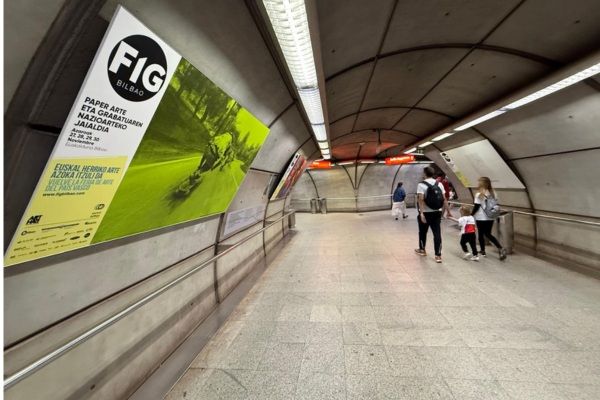 interior del metro de Moyúa en Bilbao interior del metro de Moyúa en Bilbao