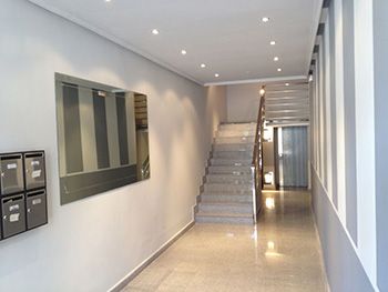 Portal reformado por Obras Insignia