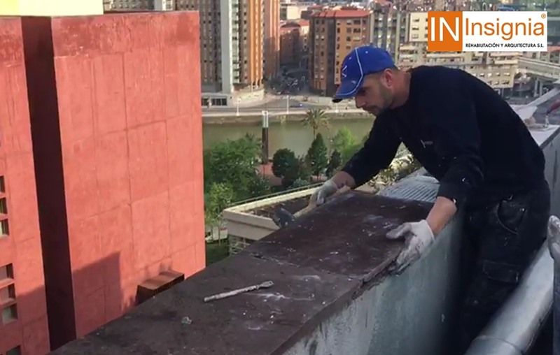 reformas en bilbao rehabilitacion en cabeza de muro de terraza