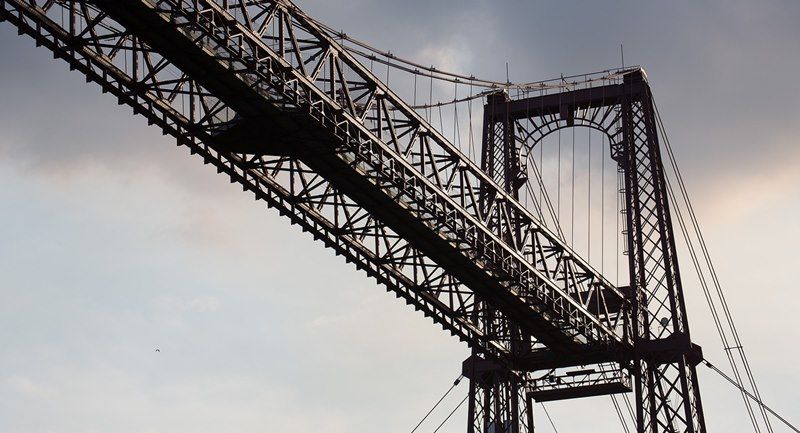 puente bizkaia entre portugalete y gexto aniversario