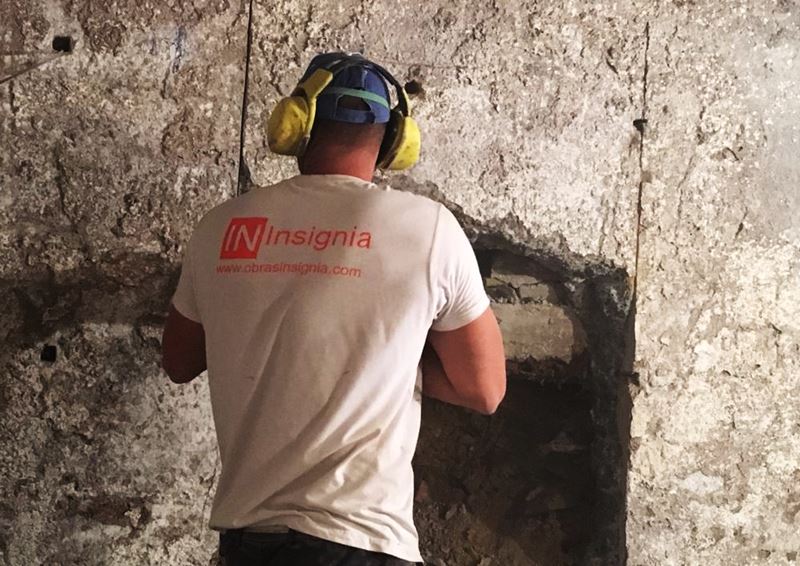 hueco para cajon metalico en hueco de ascensor en Getxo