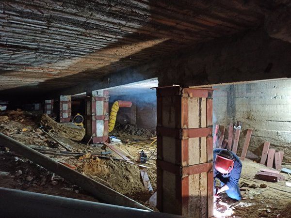 rehabilitacion estructural camara sanitaria en Deusto Bilbao