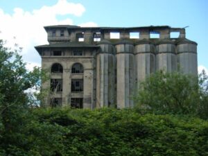 edificios abandonados en bizkaia