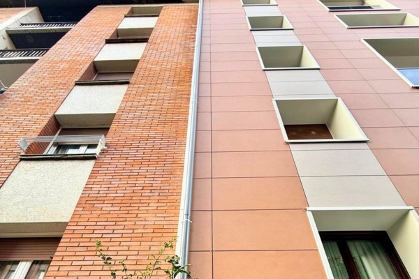 instalacion de fachadas venitiladas en bizkaia cerca de la costa